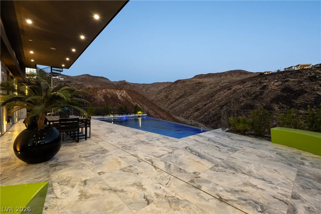 1205 Amber Rim, Henderson, NV 89012