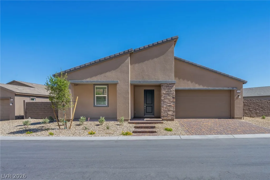 1468 Bianca Falls, Henderson, NV 89011