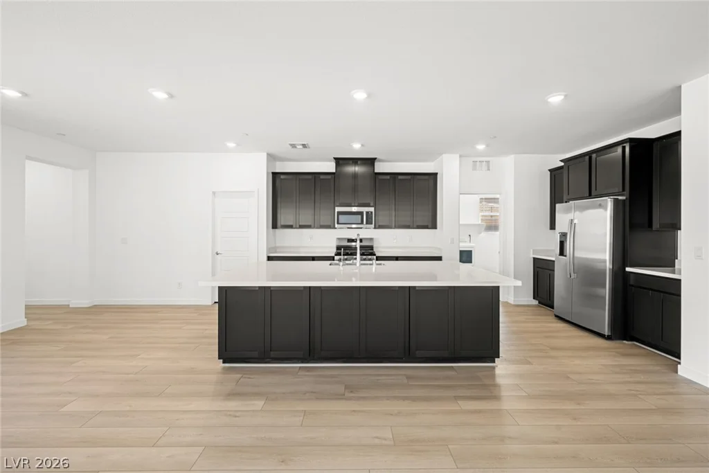 1468 Bianca Falls, Henderson, NV 89011