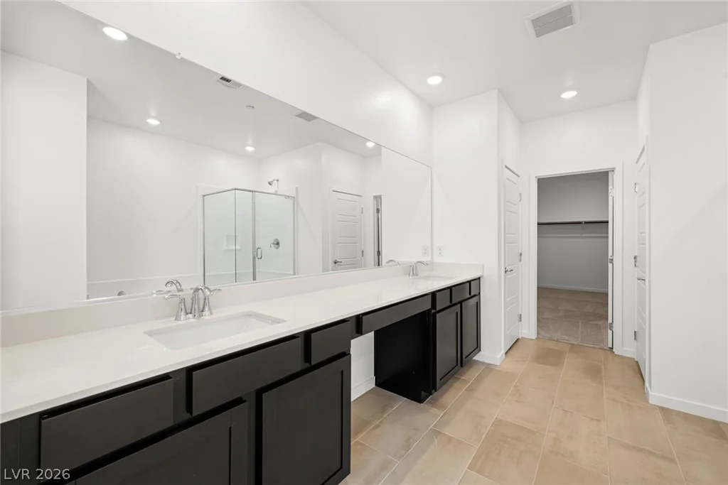 1468 Bianca Falls, Henderson, NV 89011