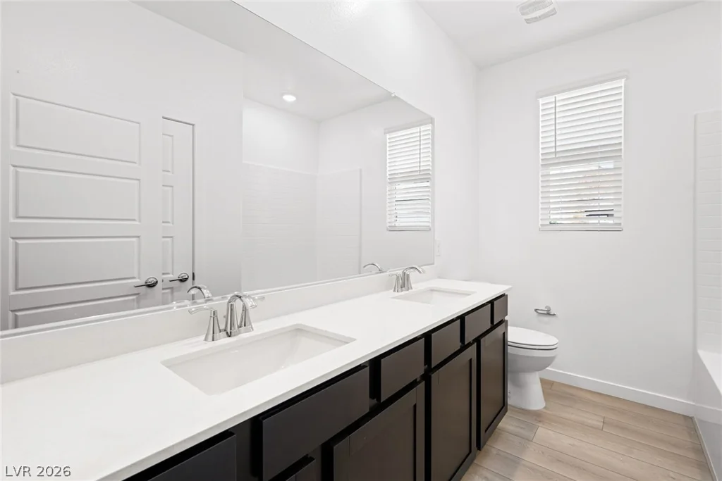 1468 Bianca Falls, Henderson, NV 89011
