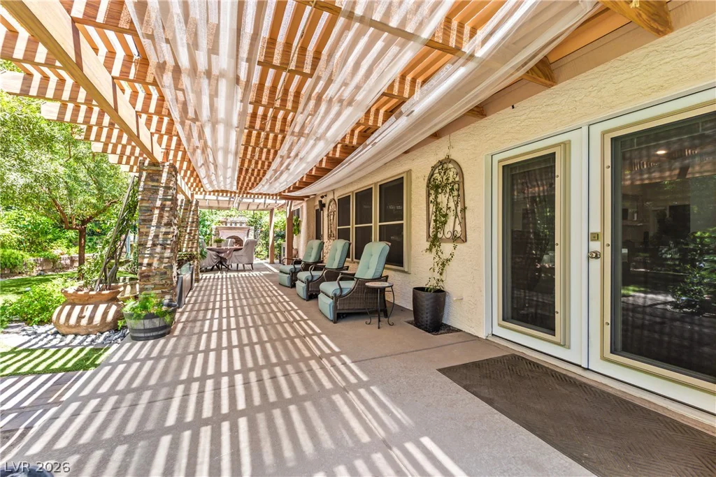 207 White Cloud, Henderson, NV 89074