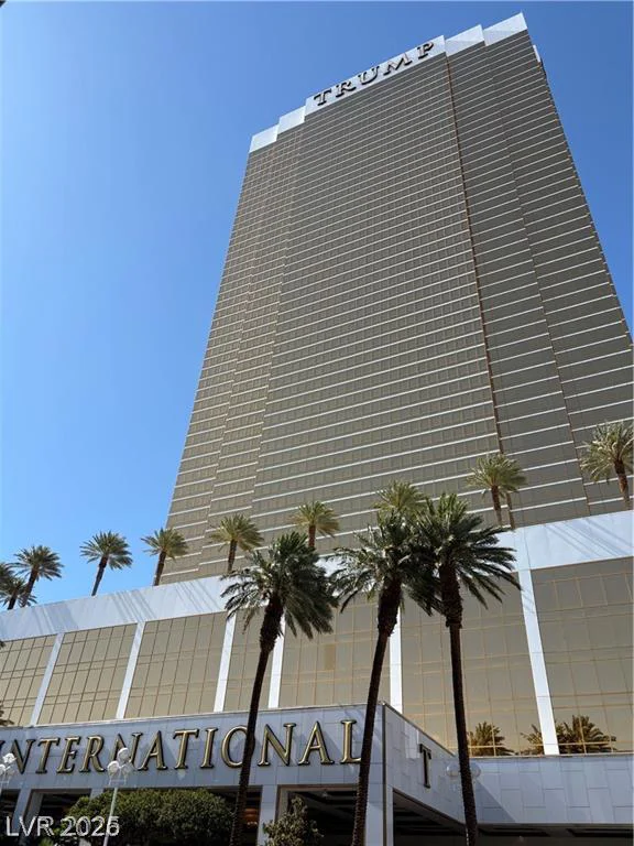 2000 Fashion Show, Las Vegas, NV 89109