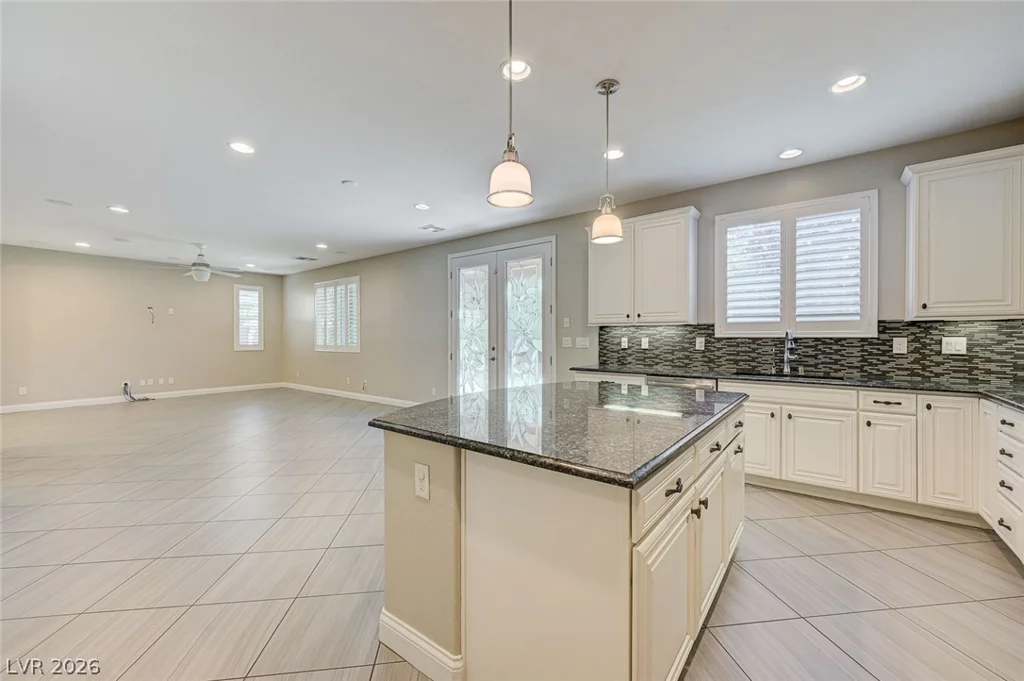 3869 Catlyn Woods, Las Vegas, NV 89141