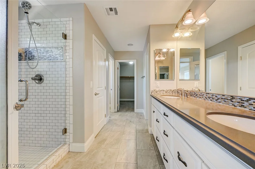 3869 Catlyn Woods, Las Vegas, NV 89141