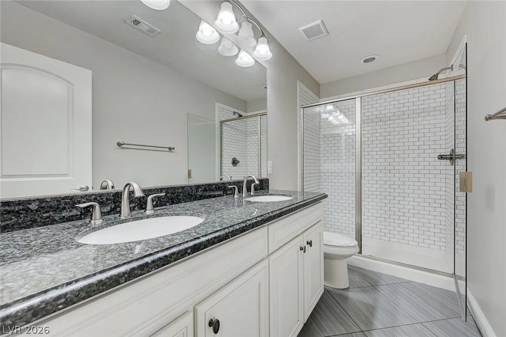 3869 Catlyn Woods, Las Vegas, NV 89141
