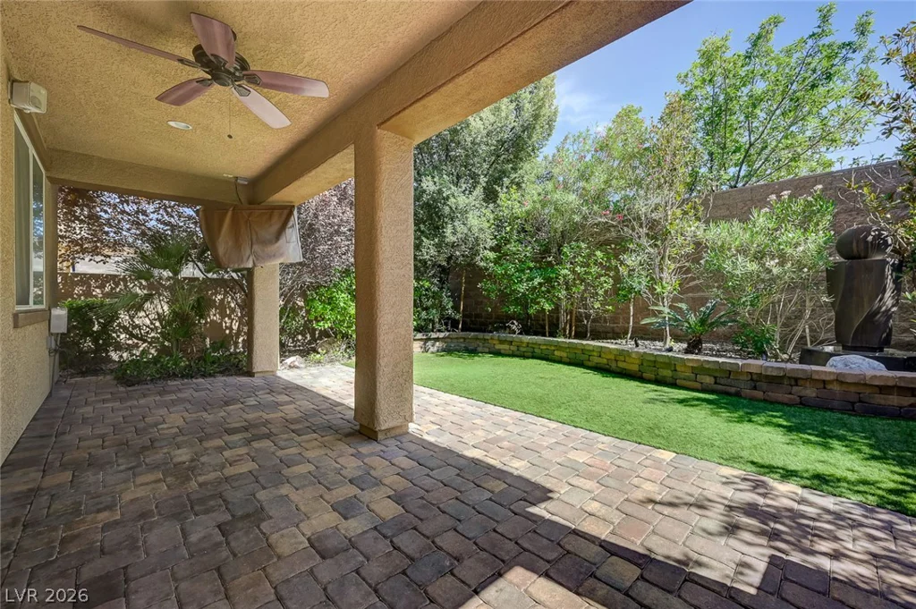 3869 Catlyn Woods, Las Vegas, NV 89141