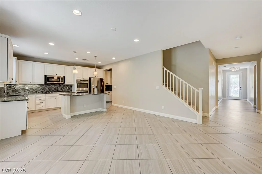 3869 Catlyn Woods, Las Vegas, NV 89141
