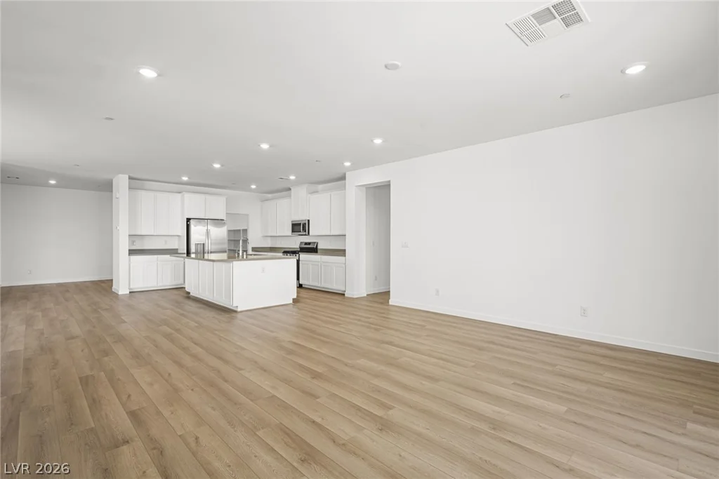 1476 Bianca Falls, Henderson, NV 89011