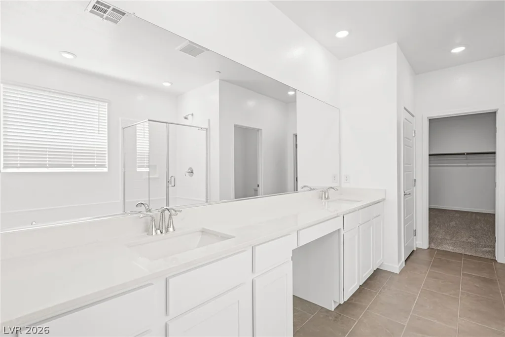 1476 Bianca Falls, Henderson, NV 89011