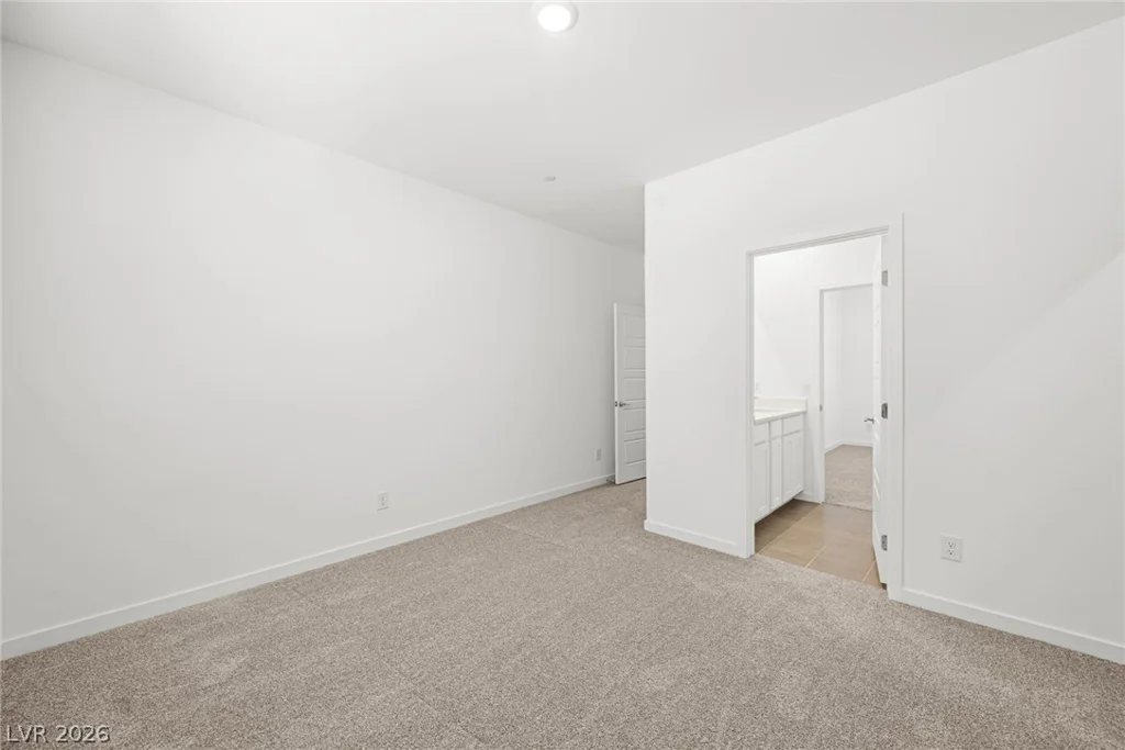 1476 Bianca Falls, Henderson, NV 89011