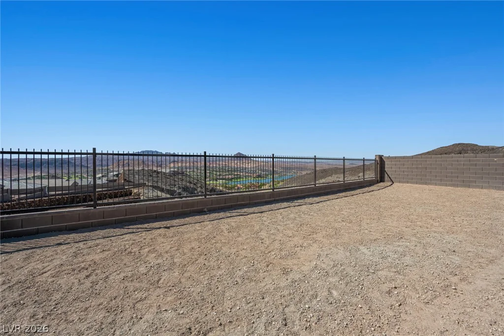 1476 Bianca Falls, Henderson, NV 89011