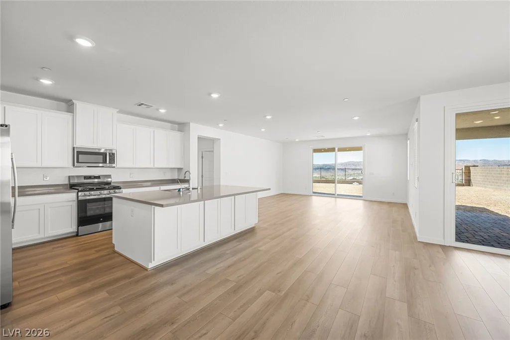 1476 Bianca Falls, Henderson, NV 89011