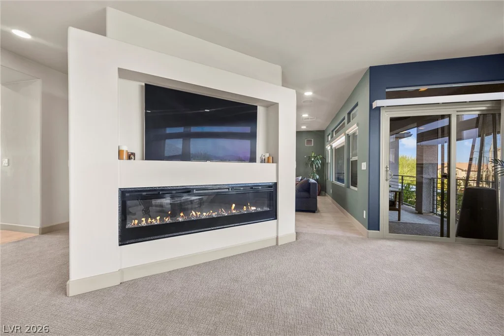 8620 Grove Mill, Las Vegas, NV 89139