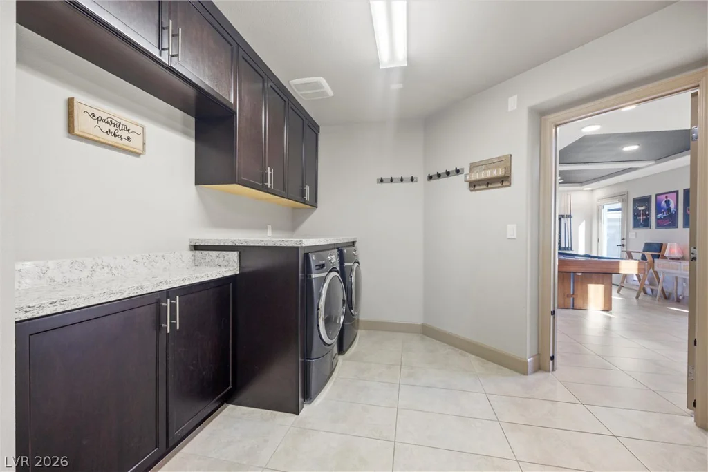 8620 Grove Mill, Las Vegas, NV 89139