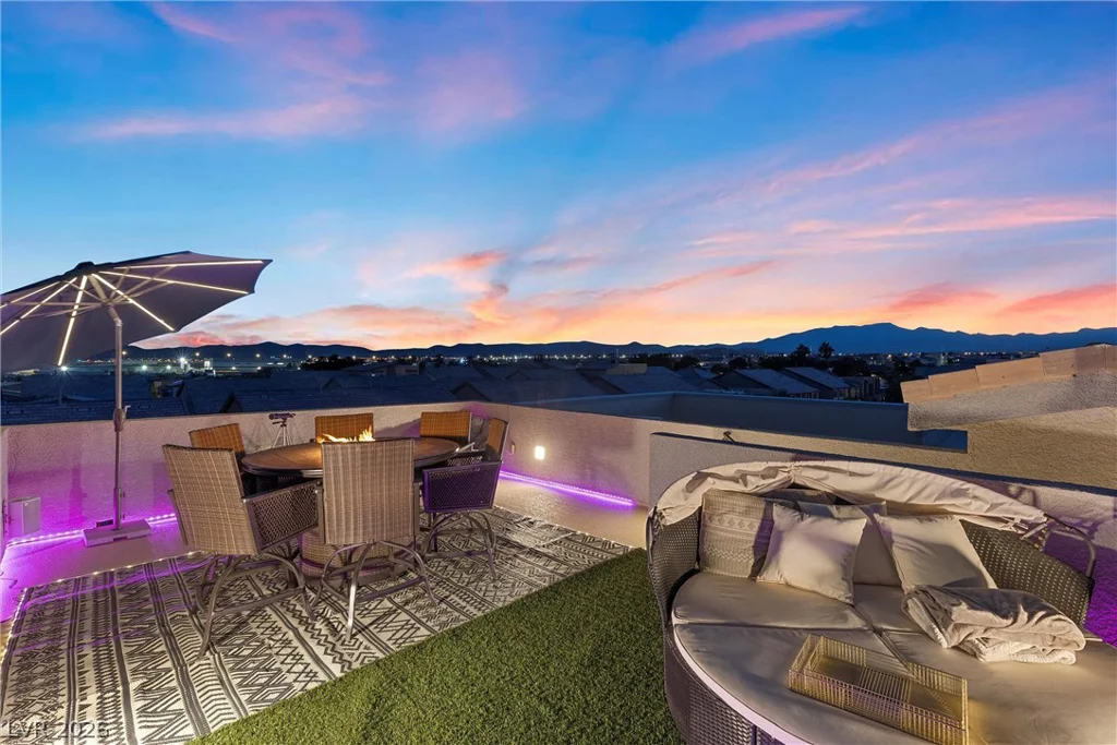 8620 Grove Mill, Las Vegas, NV 89139