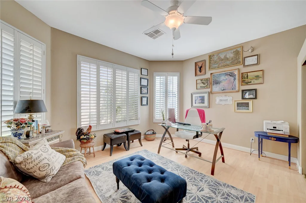 3849 Cranbrook Hill, Las Vegas, NV 89129
