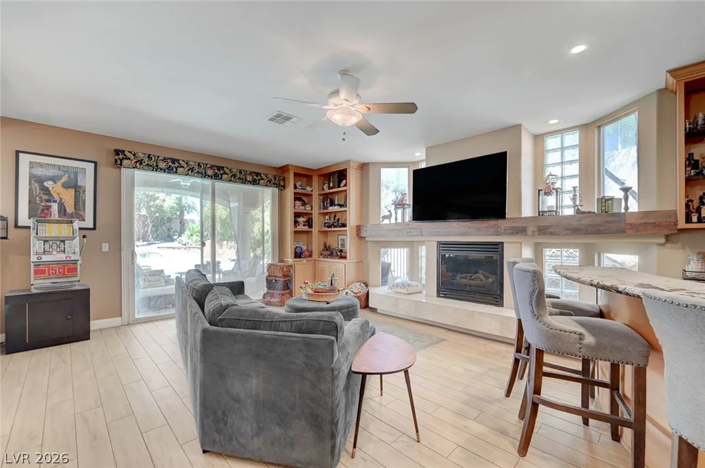 3849 Cranbrook Hill, Las Vegas, NV 89129