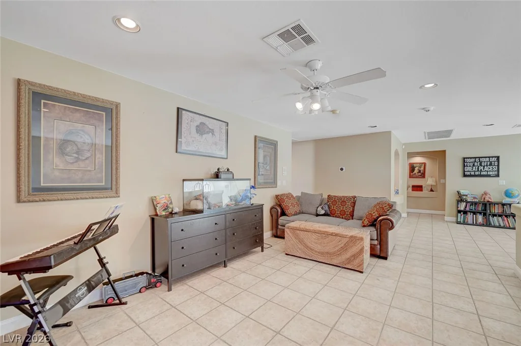 3849 Cranbrook Hill, Las Vegas, NV 89129