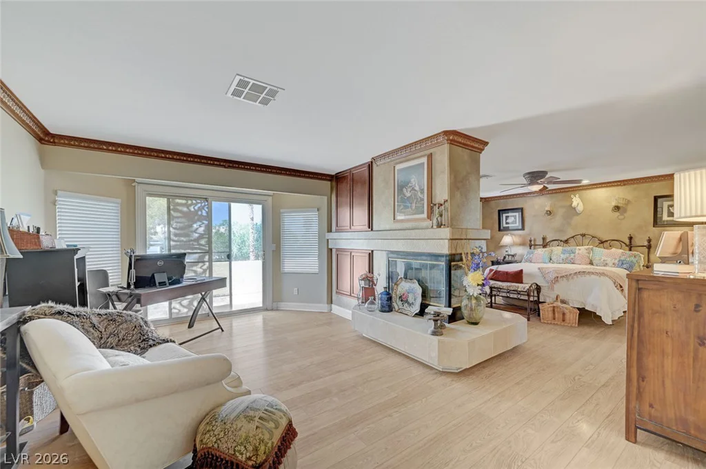3849 Cranbrook Hill, Las Vegas, NV 89129