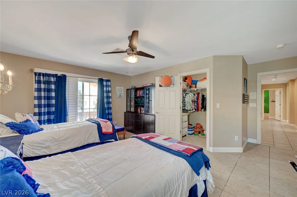 3849 Cranbrook Hill, Las Vegas, NV 89129