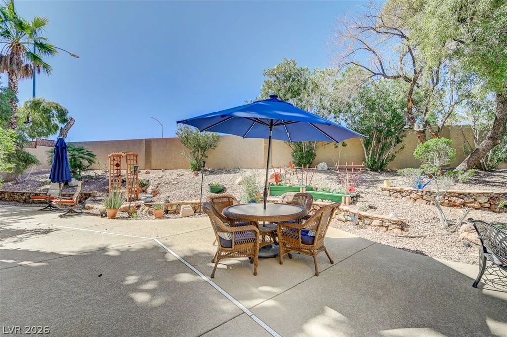3849 Cranbrook Hill, Las Vegas, NV 89129