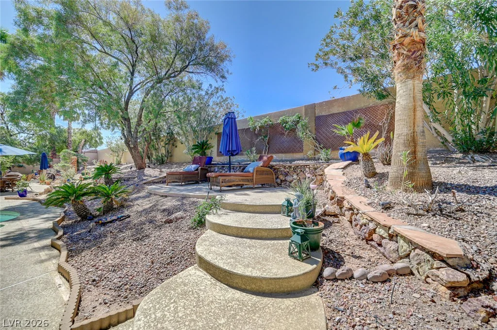 3849 Cranbrook Hill, Las Vegas, NV 89129