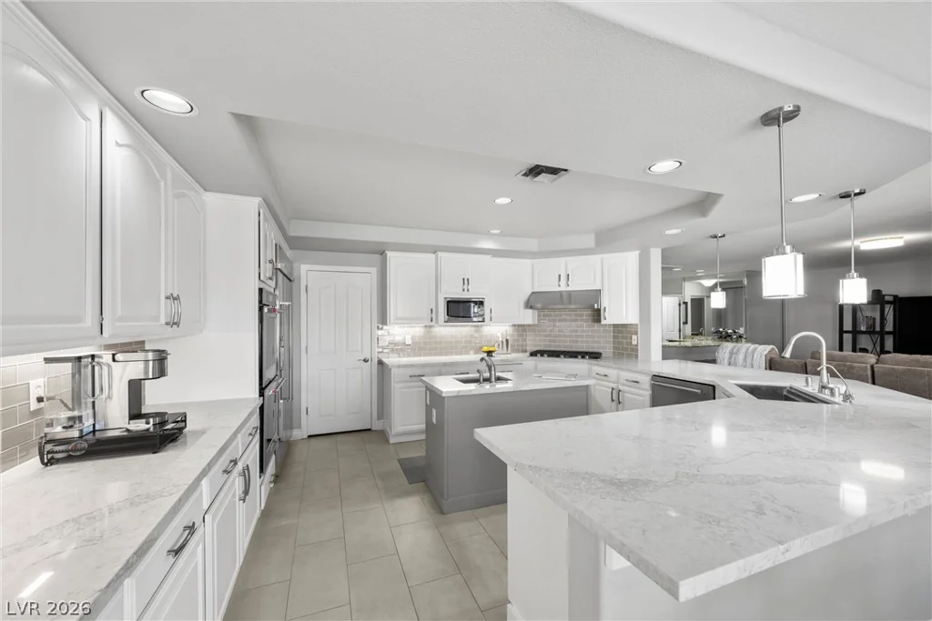 2498 Ram Crossing, Henderson, NV 89074