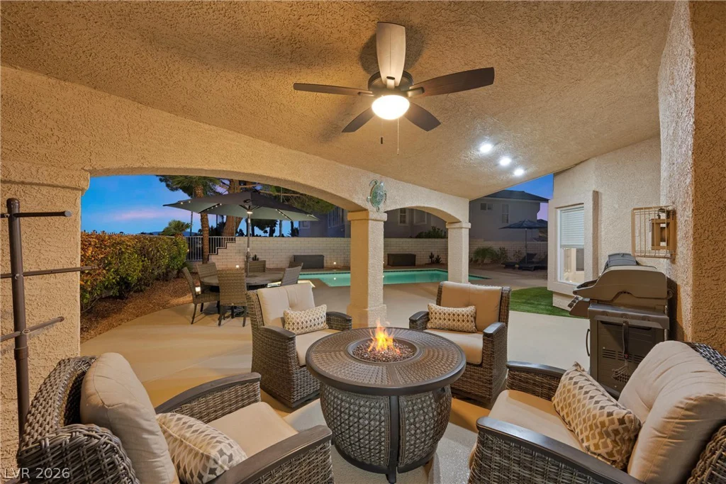 2498 Ram Crossing, Henderson, NV 89074