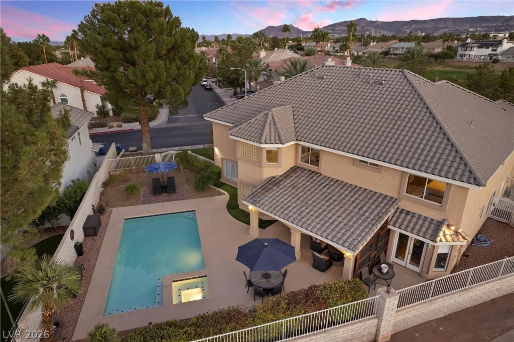 2498 Ram Crossing, Henderson, NV 89074