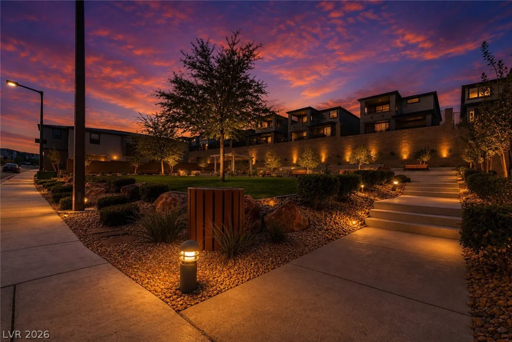 1606 Rock Kestrel, Las Vegas, NV 89138