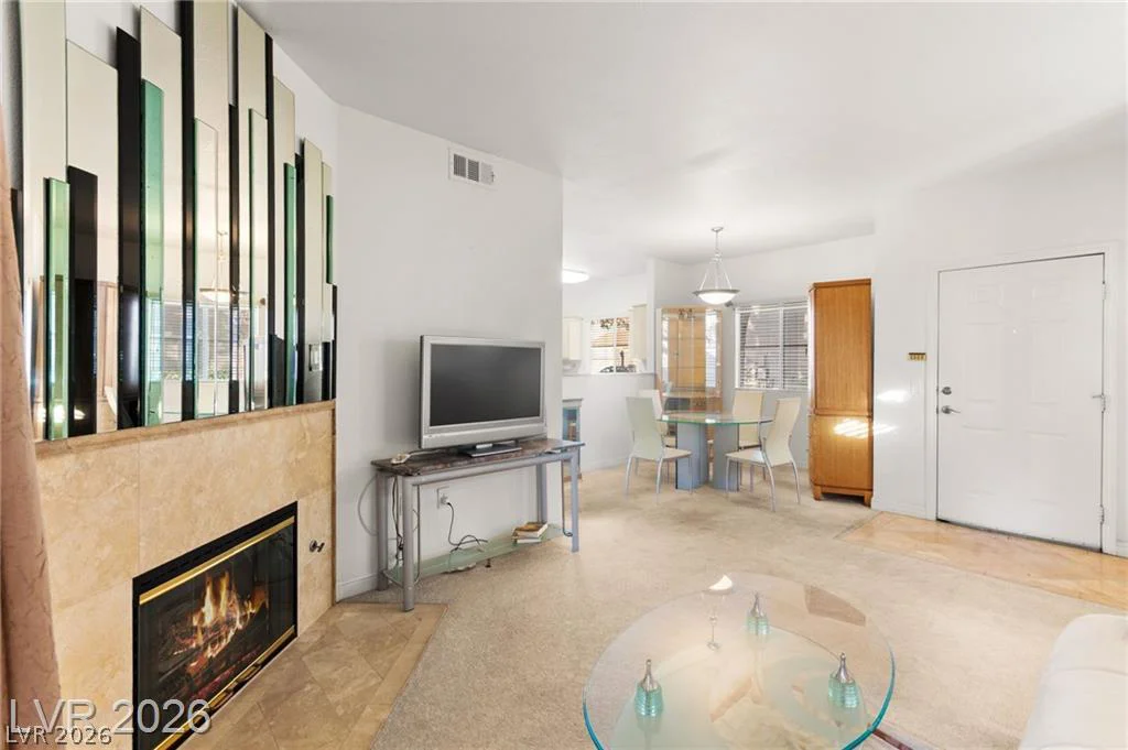 5250 Rainbow, Las Vegas, NV 89118