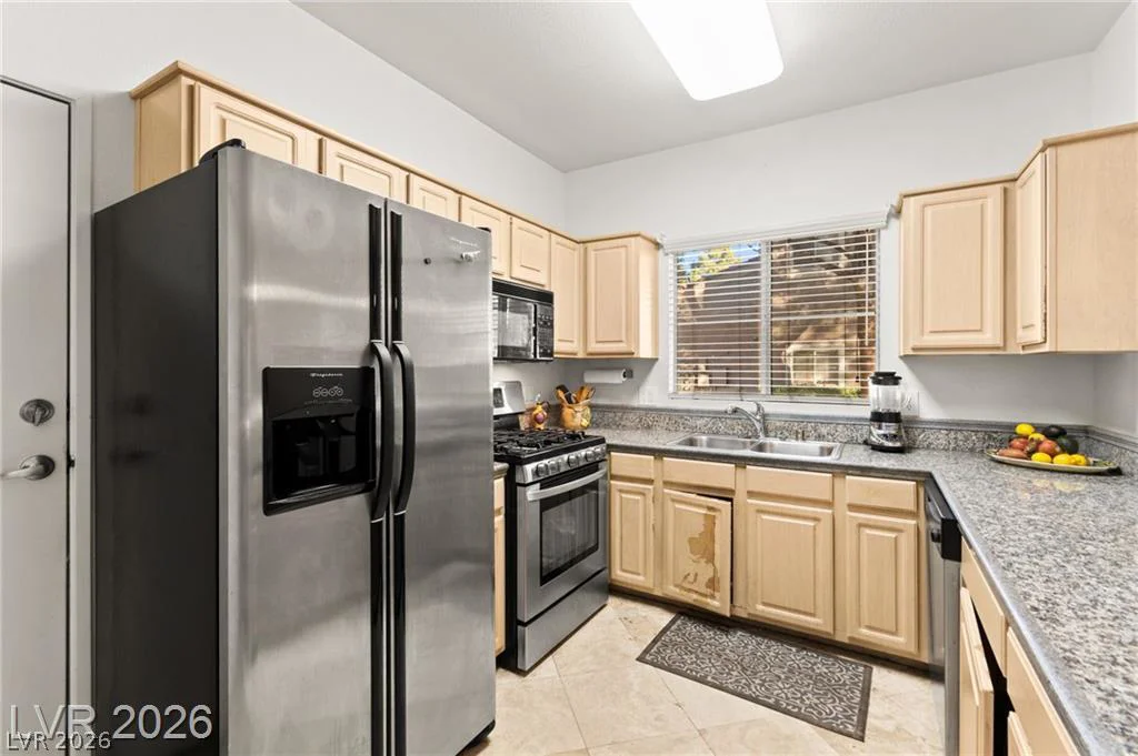 5250 Rainbow, Las Vegas, NV 89118