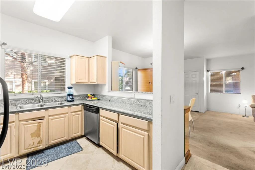 5250 Rainbow, Las Vegas, NV 89118