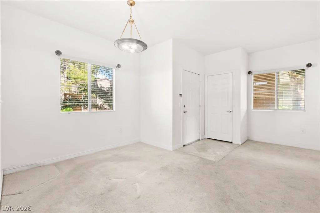 5250 Rainbow, Las Vegas, NV 89118