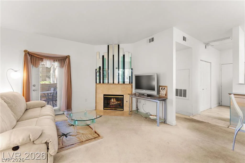 5250 Rainbow, Las Vegas, NV 89118