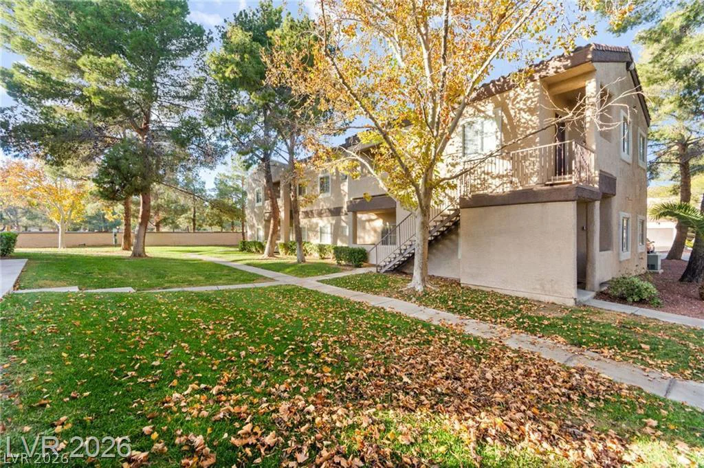 5250 Rainbow, Las Vegas, NV 89118