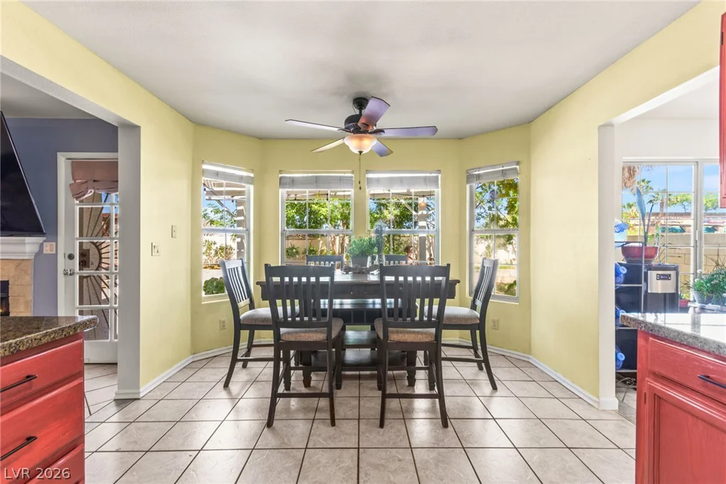 2512 Vista Mar, Las Vegas, NV 89128
