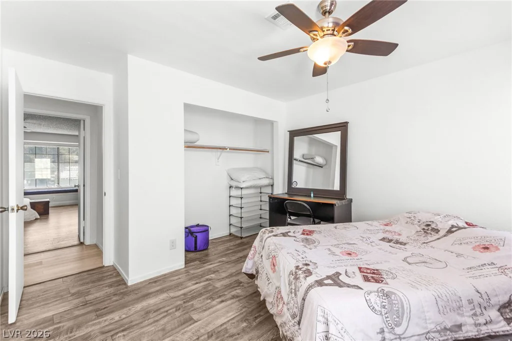 2512 Vista Mar, Las Vegas, NV 89128