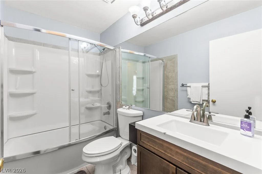 2512 Vista Mar, Las Vegas, NV 89128