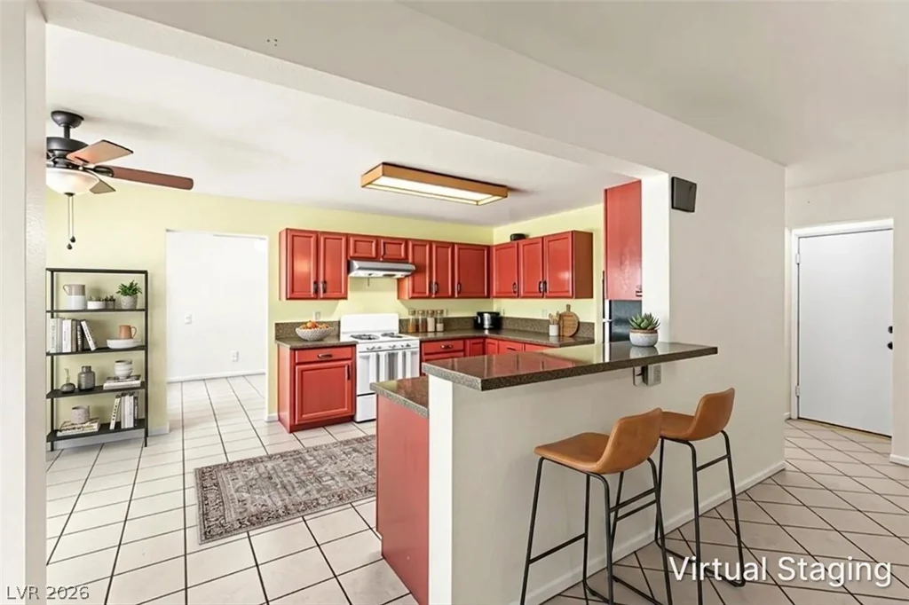 2512 Vista Mar, Las Vegas, NV 89128