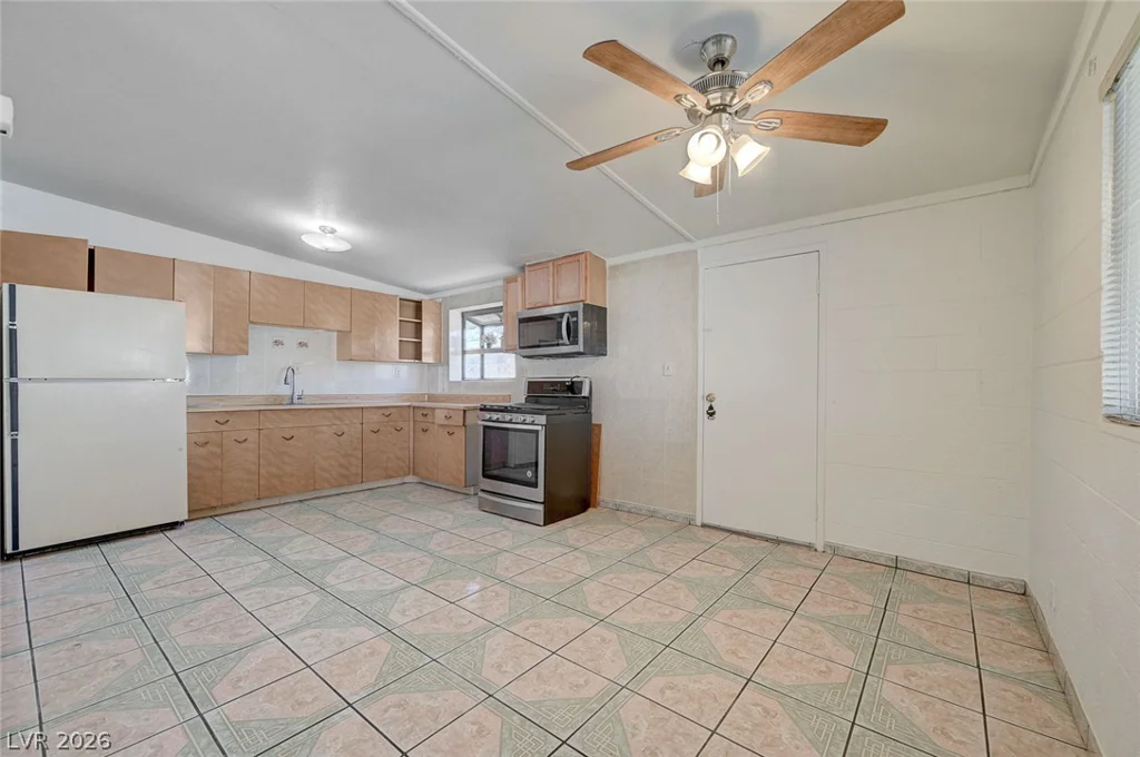 1720 Belmont, North Las Vegas, NV 89030