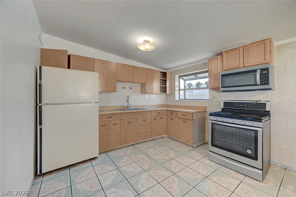 1720 Belmont, North Las Vegas, NV 89030
