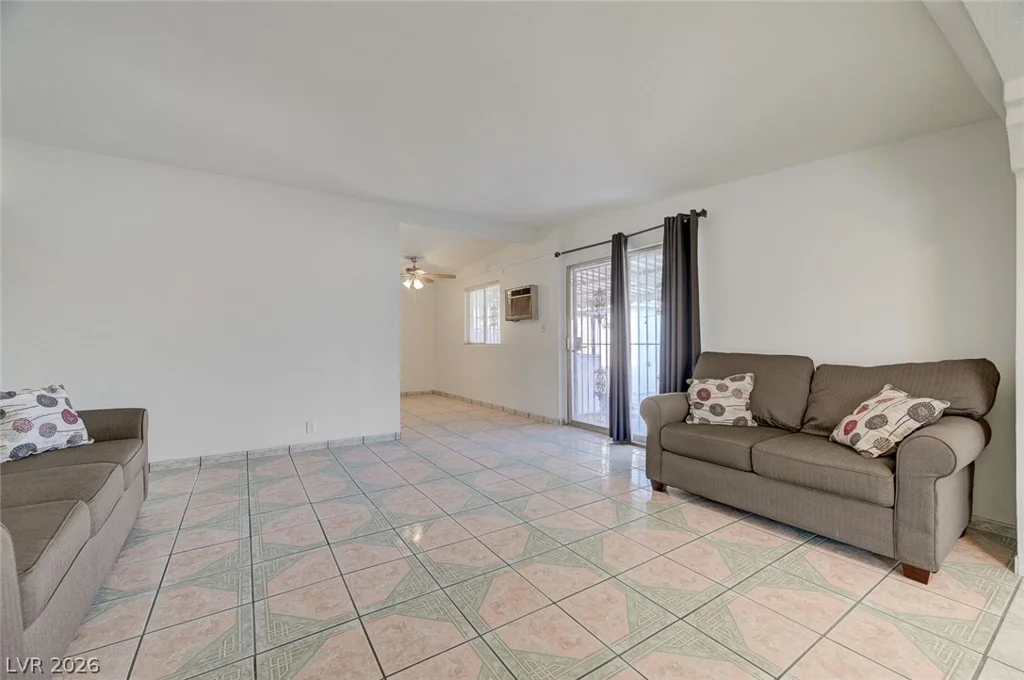 1720 Belmont, North Las Vegas, NV 89030