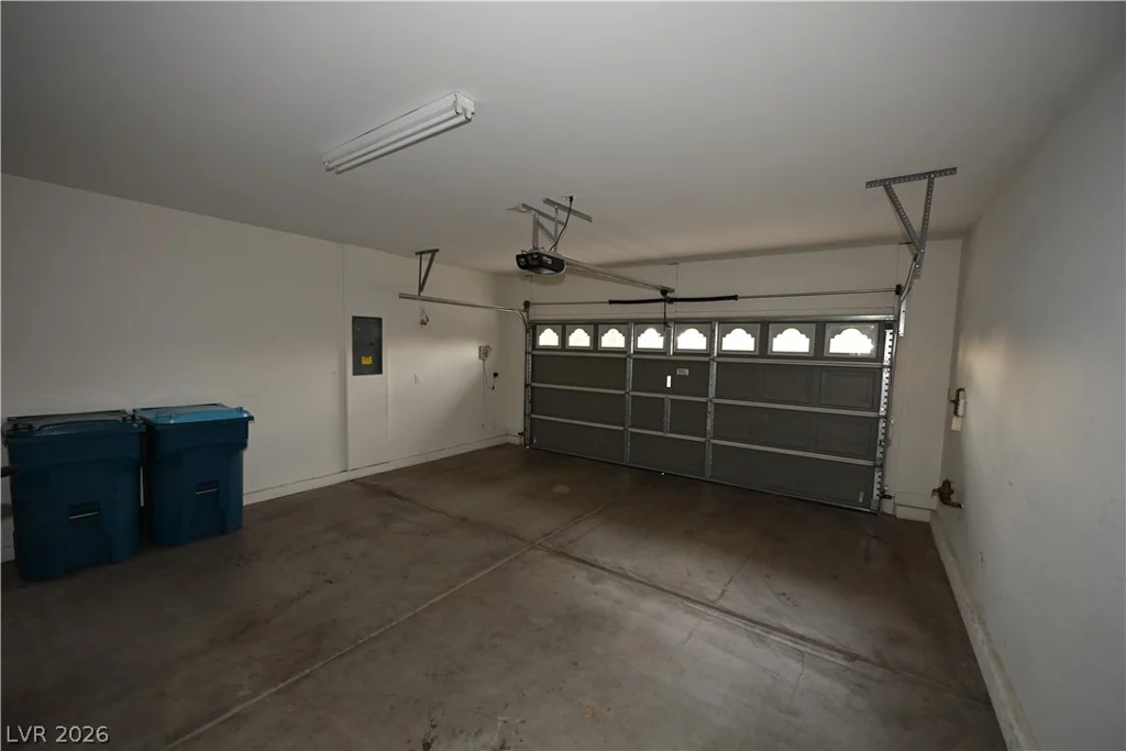 6152 Cougar, Las Vegas, NV 89139