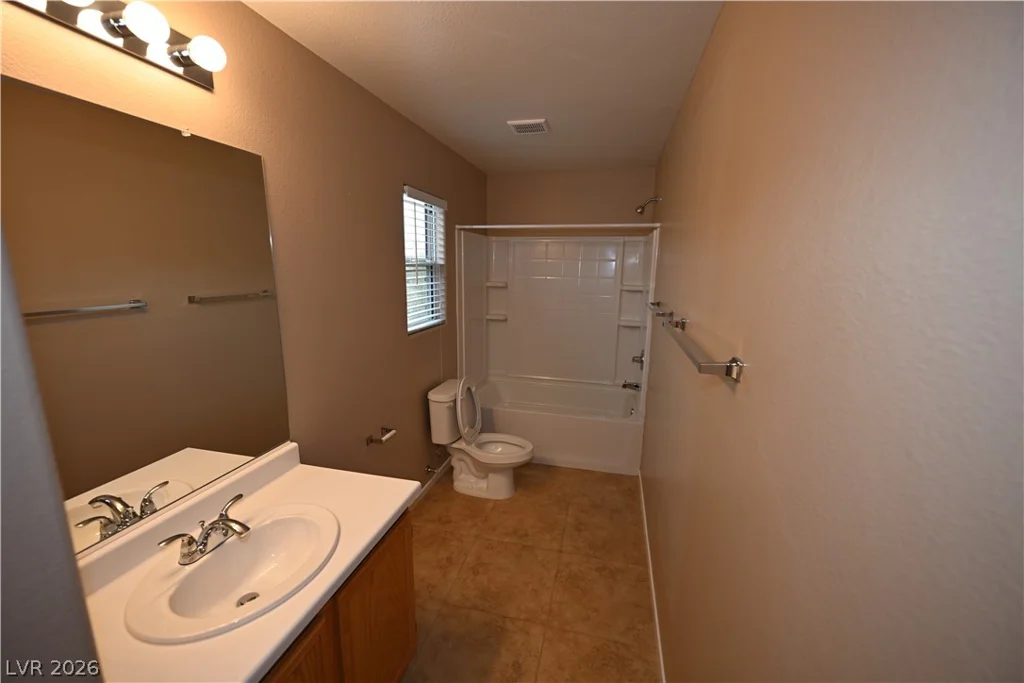 6152 Cougar, Las Vegas, NV 89139
