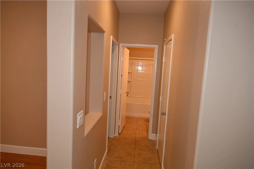 6152 Cougar, Las Vegas, NV 89139