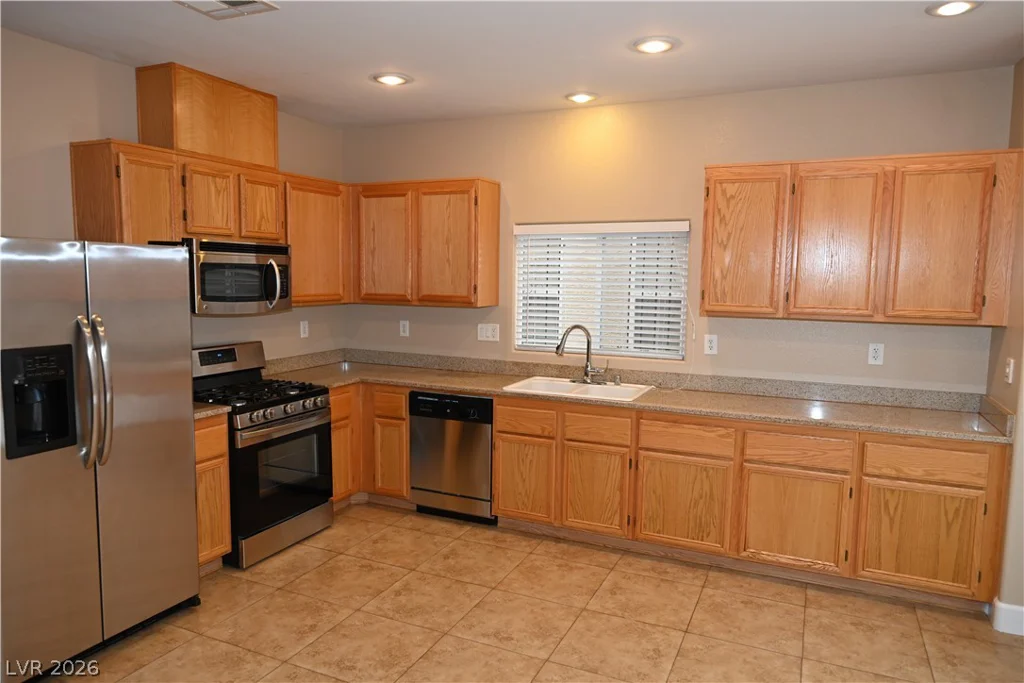 6152 Cougar, Las Vegas, NV 89139