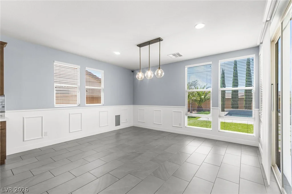 9675 Skye Cliff, Las Vegas, NV 89166