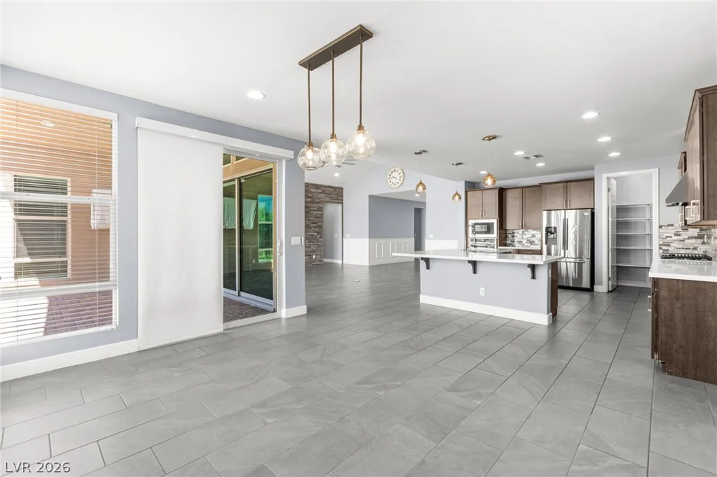 9675 Skye Cliff, Las Vegas, NV 89166